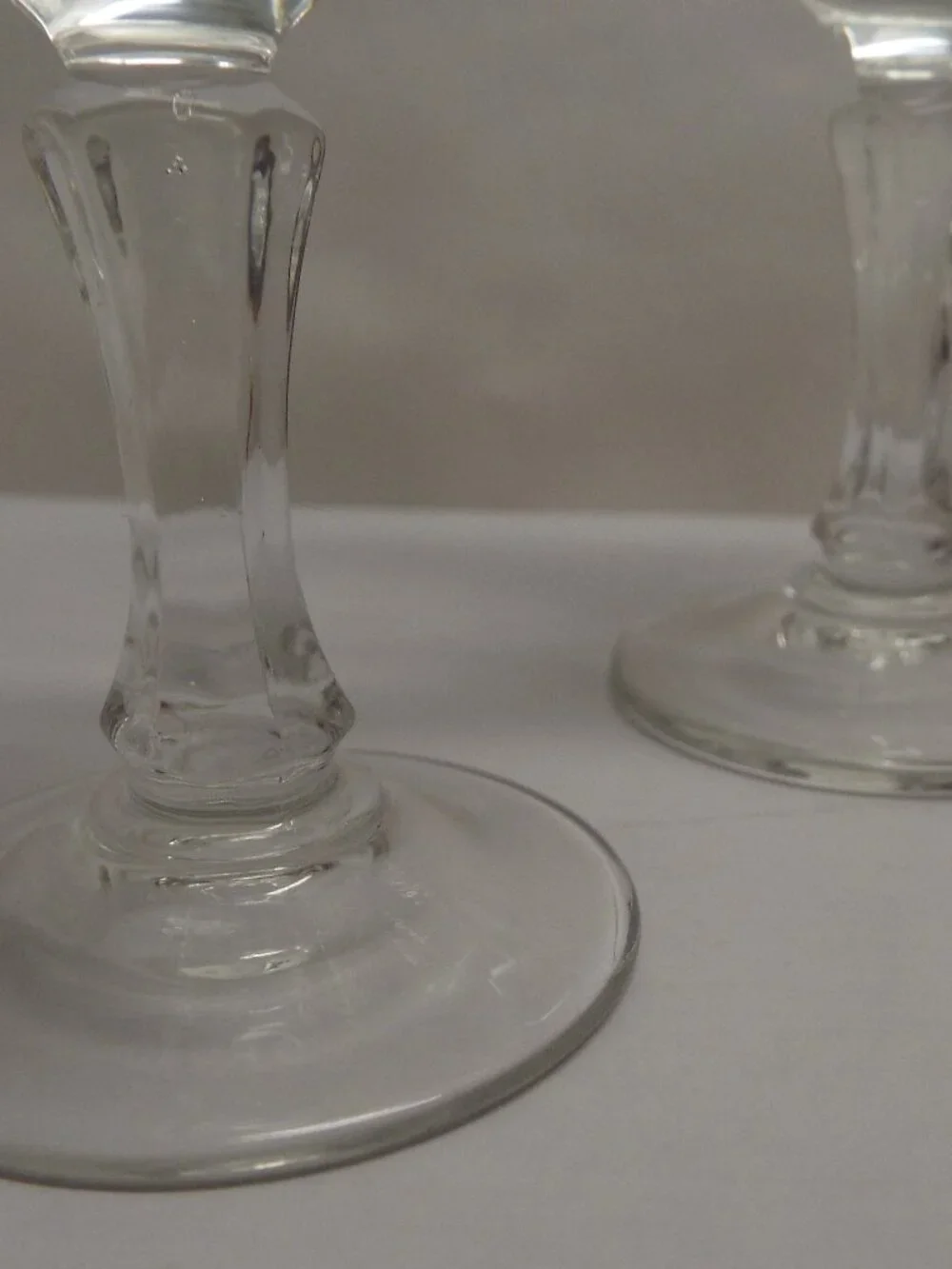 Set 2 LUMINARC Verrerie D’Arques 2 OZ Crystal Cut Cordial - NO chips or cracks